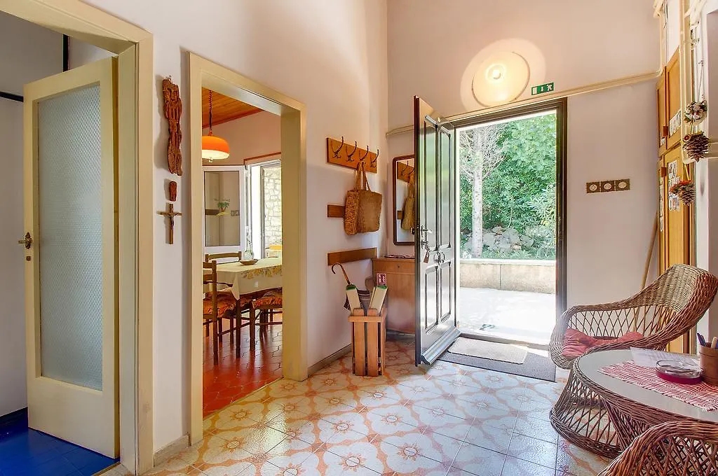 Holiday Home Villa Esperanca Veli Lošinj