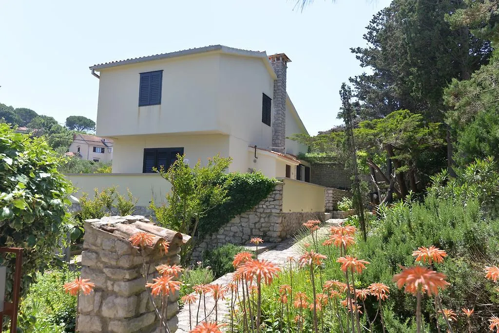 Holiday Home Villa Esperanca Veli Lošinj