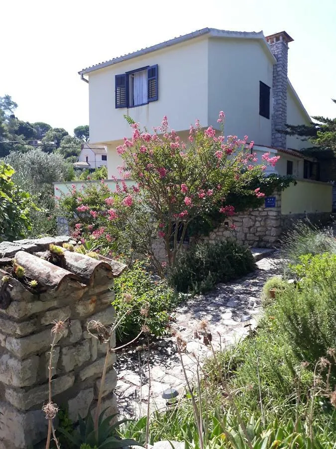 Holiday Home Villa Esperanca Veli Lošinj